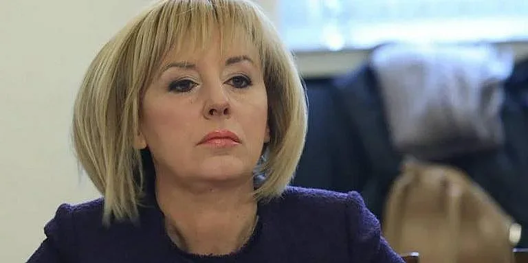 Ще се разцепва ли БСП? Мая Манолова прави нова лява партия