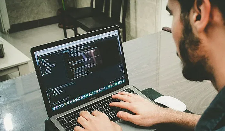 От фермери до IT-та скочиха срещу вдигането на осигуровките