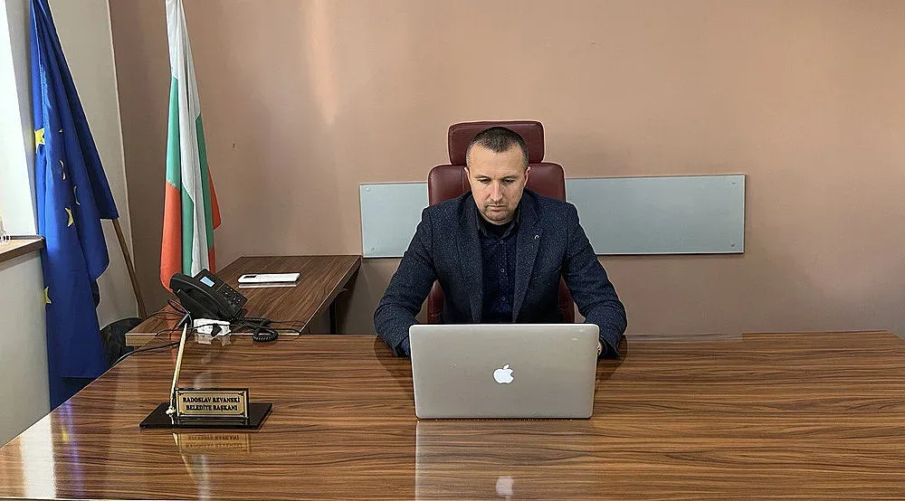 Кметът на Белица с визия пред Брюксел за селските райони