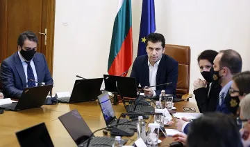 Високите цени изместиха другите проблеми пред властта