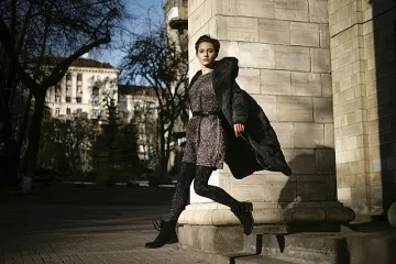 Как зимната рокля да е красива и топла