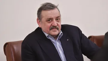 Какво ще правим следващите месеци? Съветите на Кантарджиев