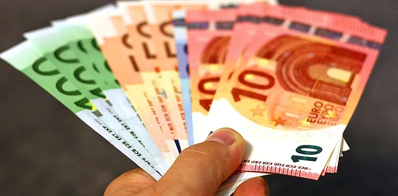 20 любопитни факти за еврото. Ще го ваксинират ли?