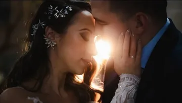 Страхотна радост за депутат и певица на Слави. Какво става