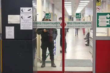 Ужас в "Люлин"! Автобус блъсна 17-годишно момиче