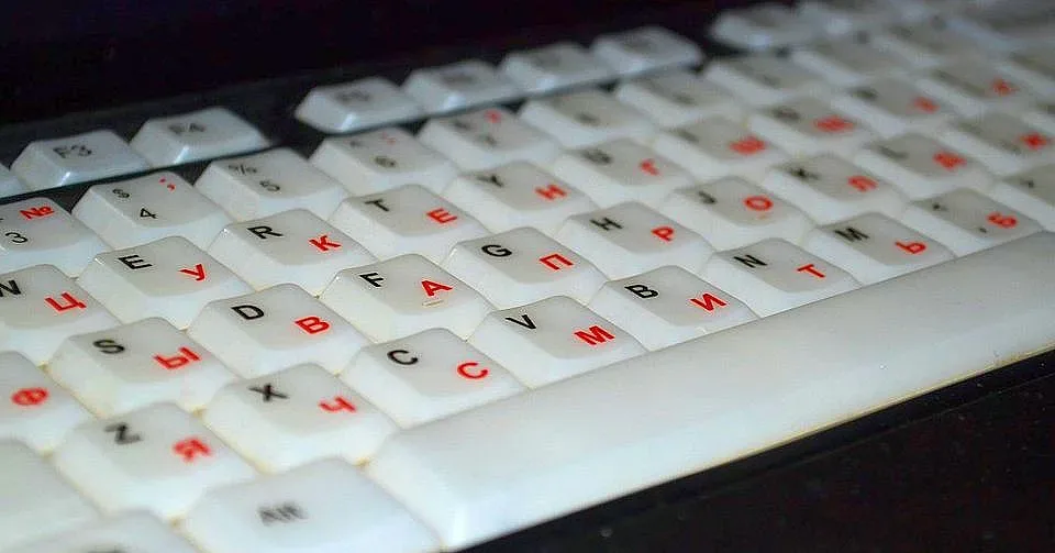 Преценям удари антиваксър и изчегъртване. Какви ги приказваме?