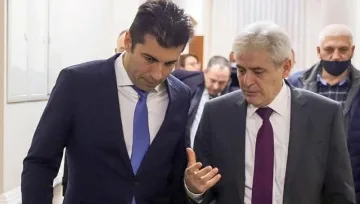 Македония вписва българско малцинство в конституцията си?