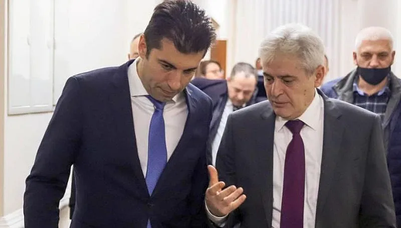 Македония вписва българско малцинство в конституцията си?