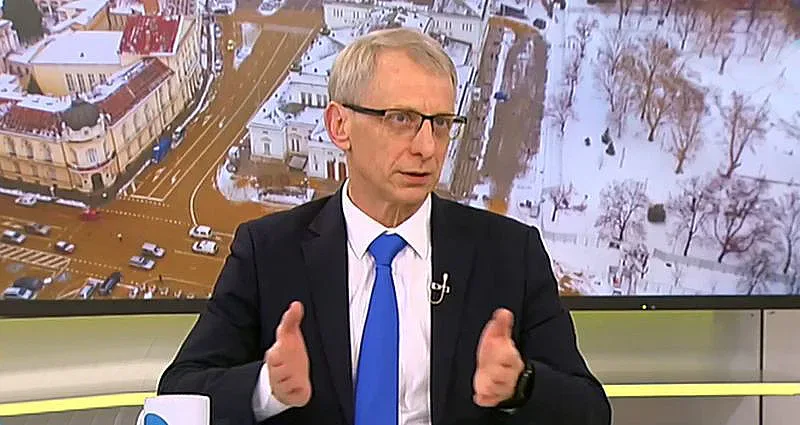 10 пъти повече заразени ученици. Ще изпитват ли онлайн?