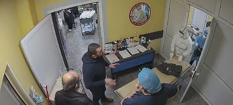 Нов пик на агресията над медици. Ще има ли сериозни наказания?