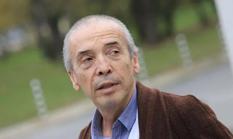 Пращат Мангъров с ултиматум при Кирил Петков