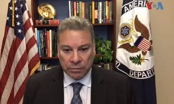 Скандал! US дипломат говори за македонско малцинство у нас (Видео)