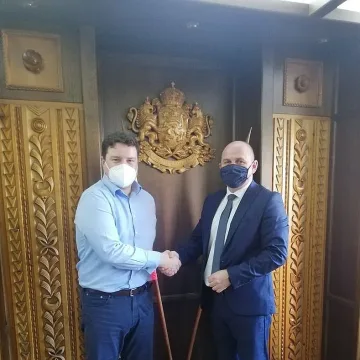 Банско в очакване на британските туристи