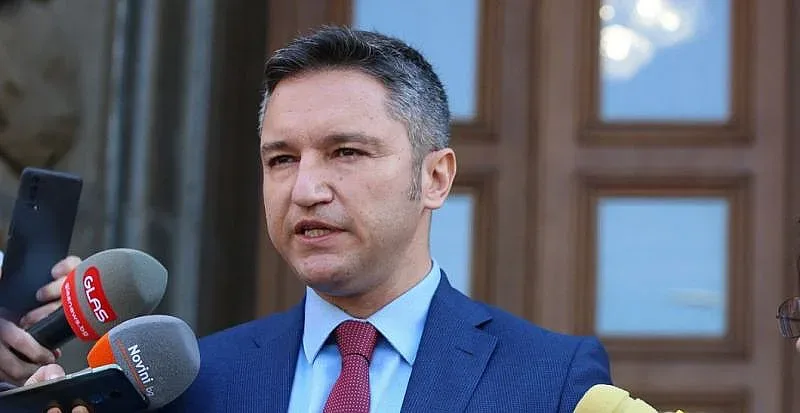 Вигенин за протеста на Възраждане: Призив за нахлуване ще е преврат