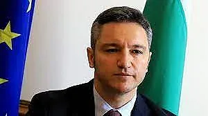 Вигенин: Идва време за отворената длан и протегнатата ръка