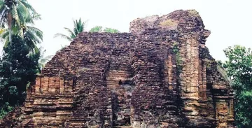 Крокодили пазят съкровището на изгубено кралство