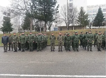 1100 лева заплата в доброволната казарма, кой може да се запише