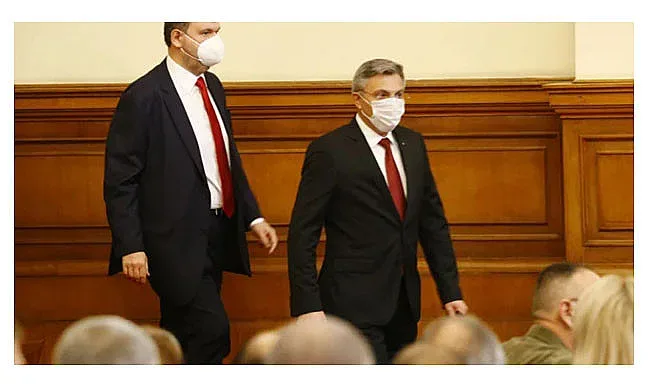 Мустафа Карадайъ, Йордан Цонев и Делян Пеевски сезират ДАНС