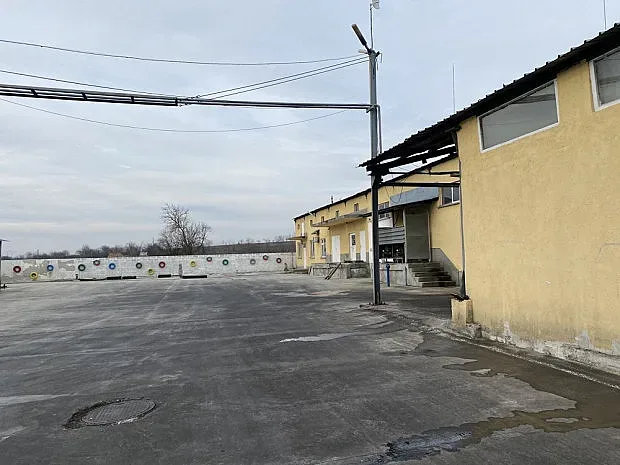 Разпродават уникален завод у нас, но желаещи няма