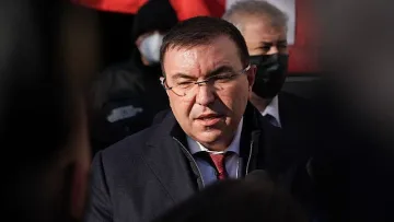 ГЕРБ атакуват Стойчо Кацаров, имат данни за корупция