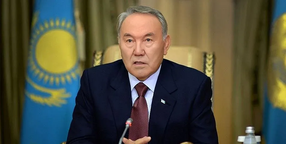 Нурсултан Назарбаев избягал през Северна Македония?