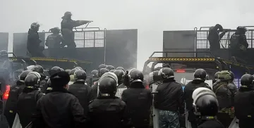 Москва настръхна. Заплашват две държави заради Казахстан