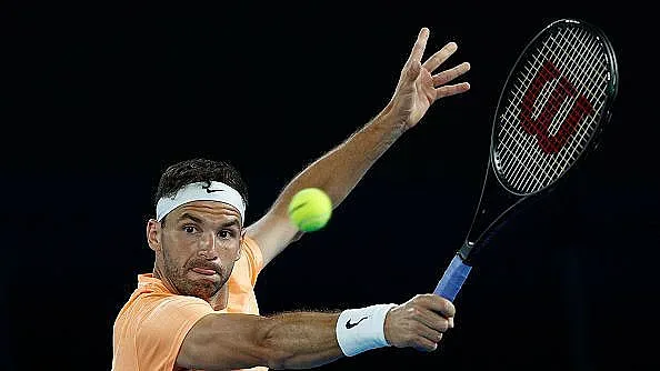 Машина за сервиси препъна Гришо в Мелбърн. Кой е Максим Креси?