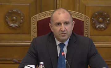 Радев свиква КСНС за Македония и още една страна