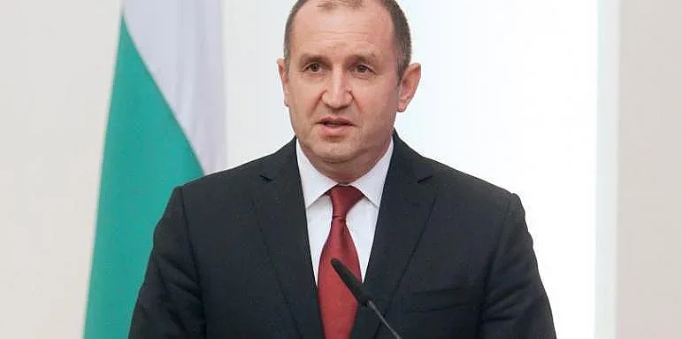 Радев с план за модернизация на армията