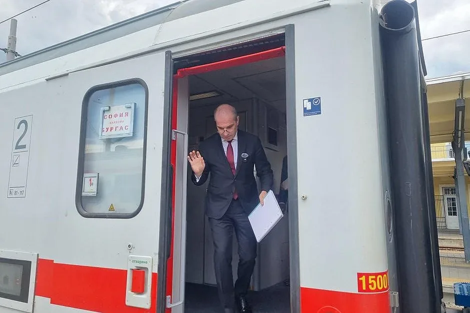 Голямата промяна с влаковете. Тръгват новите експреси