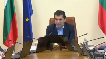 Махат бивш шеф на КПКОНПИ от топло консулско място