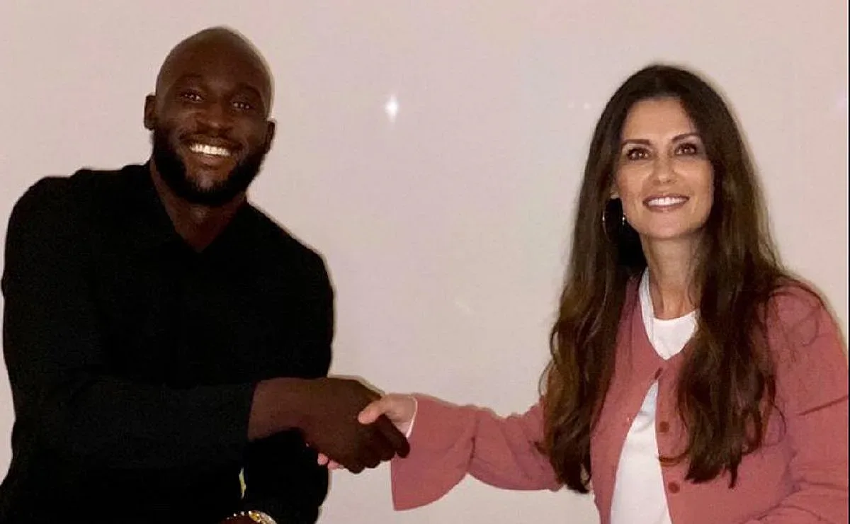 Огромният скандал между Челси и Лукаку расте