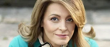 Деси Радева с Ковид, президентът в изолация. Добре ли са?