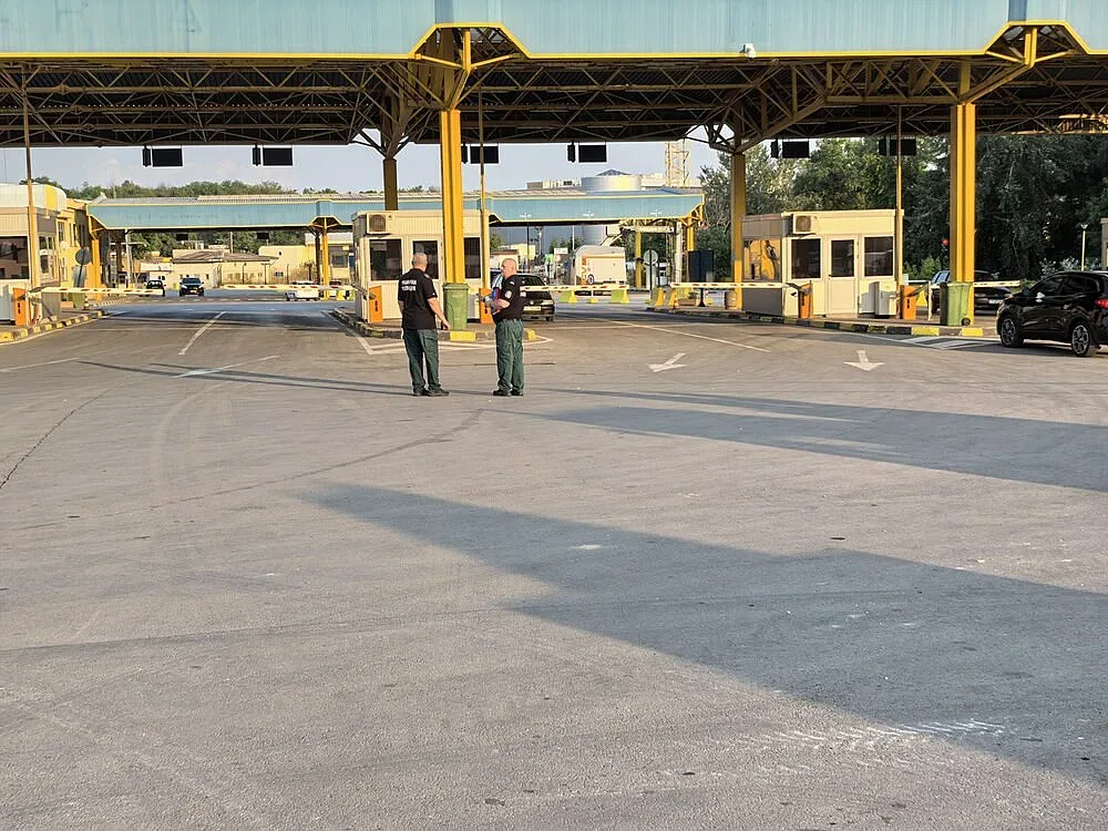 Важно за пътуващите зад граница. Изискванията