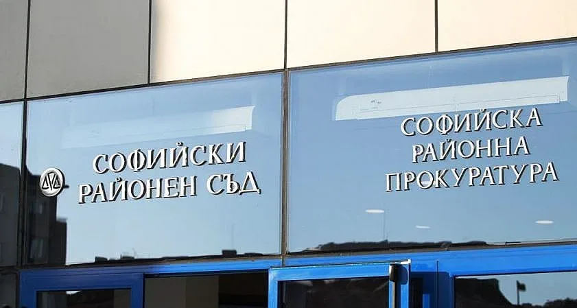 Крадецът на джипа на Плевнелиев взе акъла на съда