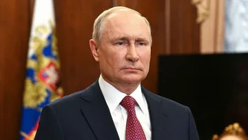 Руски войници се връщат в базите си. Отстъпва ли Путин?