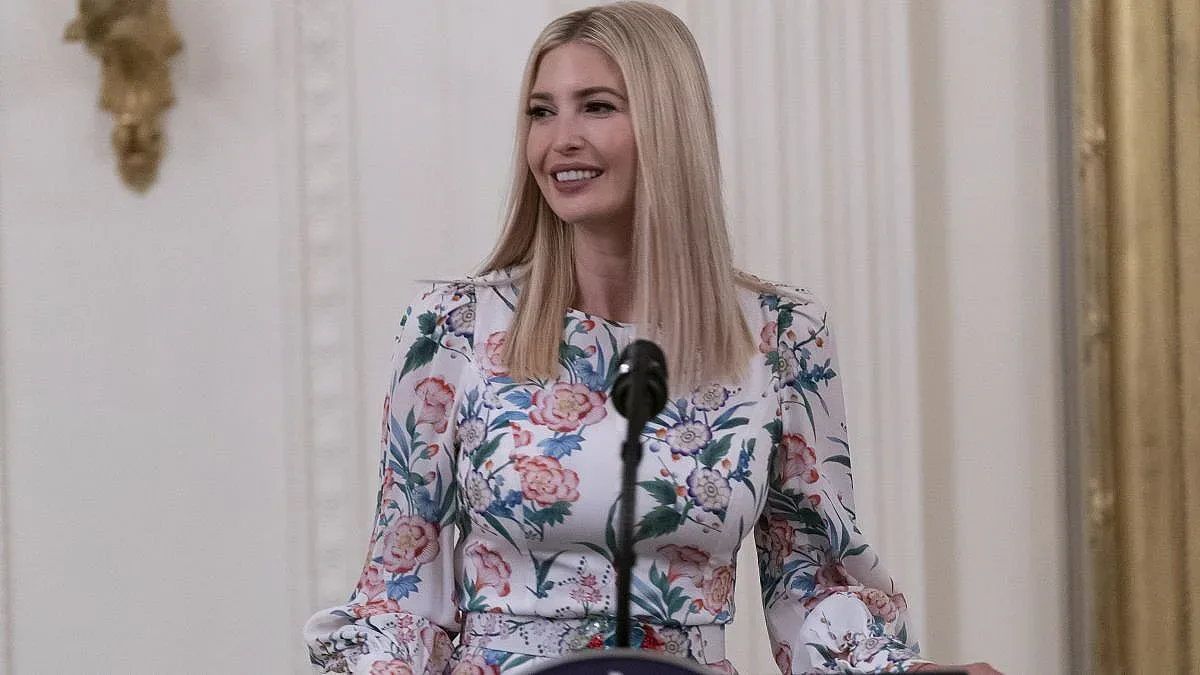 Иванка Тръмп радостна на Коледа при баща си