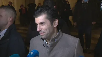 Какво разказа Кирил Петков на Патриарх Неофит