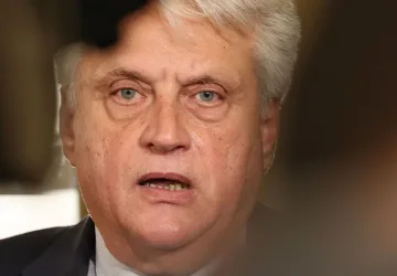 Прокуратурата си върна на Рашков: Няма право да се меси!