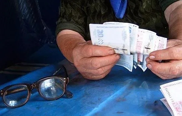 Кога ще платят 75-те лева на ваксинираните пенсионери