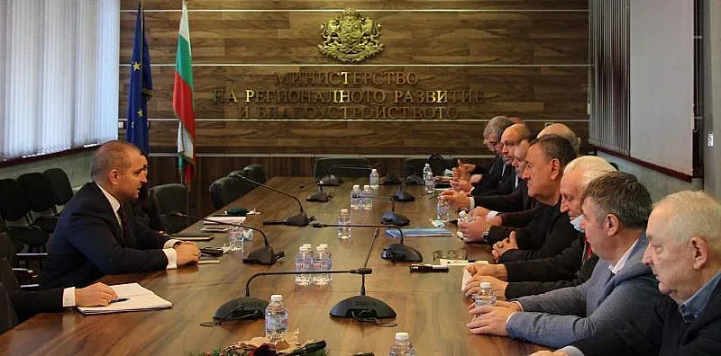 Гроздан Караджов предложи нова формула за проблемите на строителите