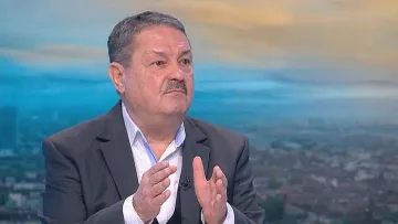 Проф. Рачев попари надеждите на зимните курорти у нас