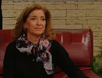 Номер! Кой развали Коледата на Катето Евро