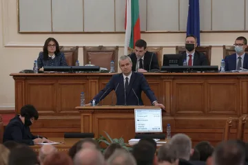 Костадинов с ултиматум. Избирателите му ще атакуват парламента!