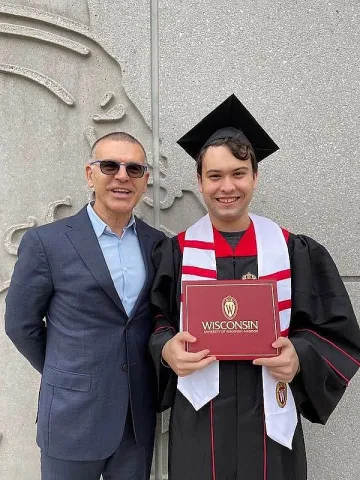 Сензационно. Кой викна на работа сина на Дянков