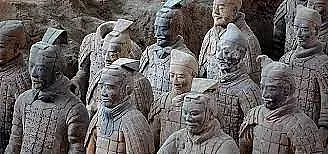 Смъртоносни капани в гробницата, пазена от Теракотената армия