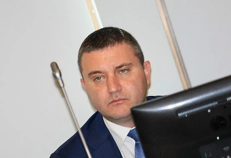 Горанов се прибра от Сърбия. Какво се случва с него?