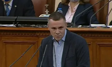 Какво е общото между Ицо Хазарта, Корнелия Нинова и Тошко Йорданов