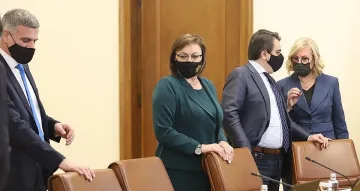 Защо БСП ще загуби най-много от участието си в правителството