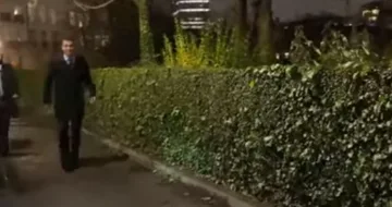 Ето я охраната на премиера